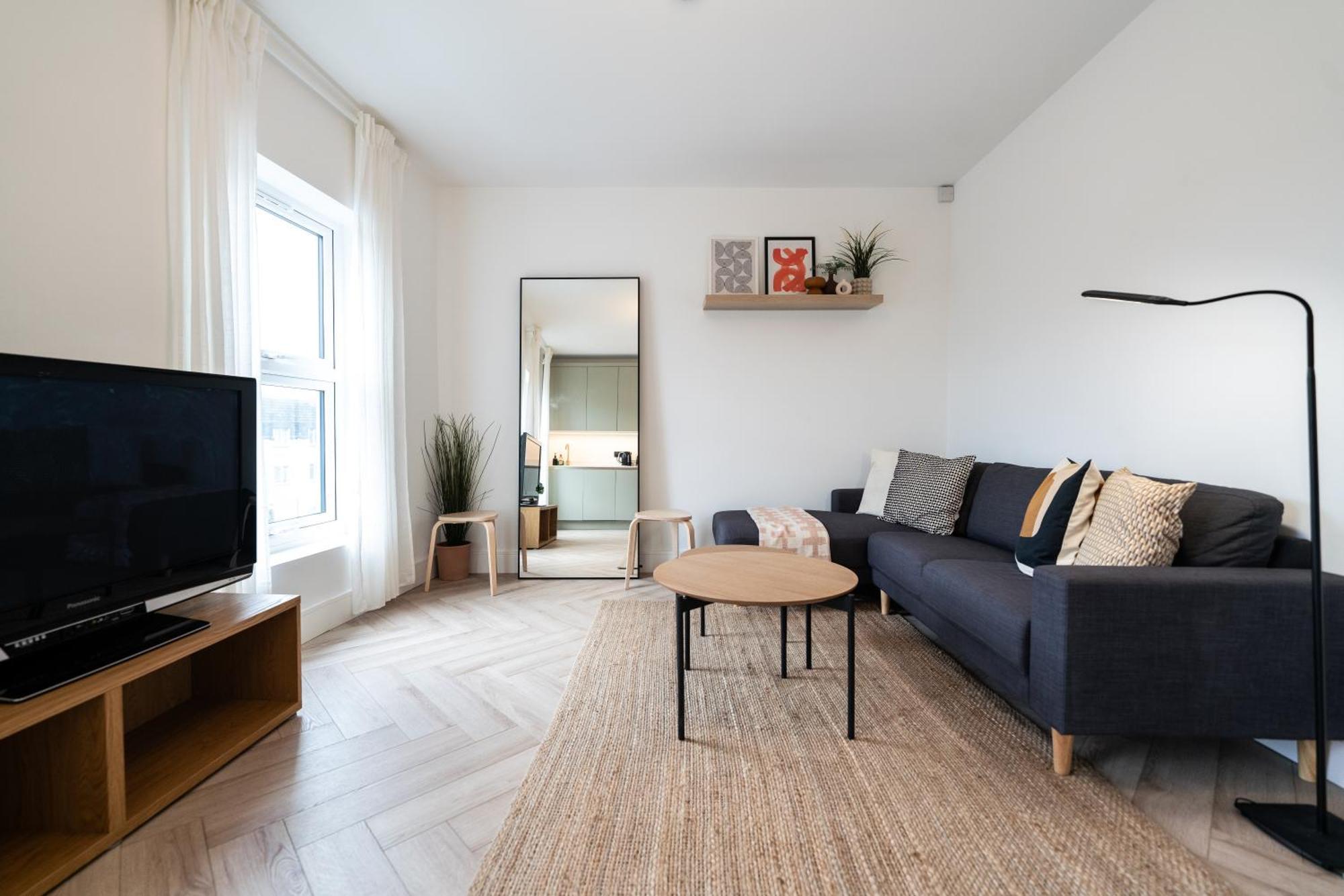 The Battersea Place - Charming 4Bdr Flat London Ngoại thất bức ảnh